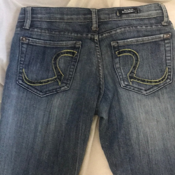 “ROCK & REPUBLIC” “KASSANDRA” Style Ladies Jeans . - Picture 4 of 13